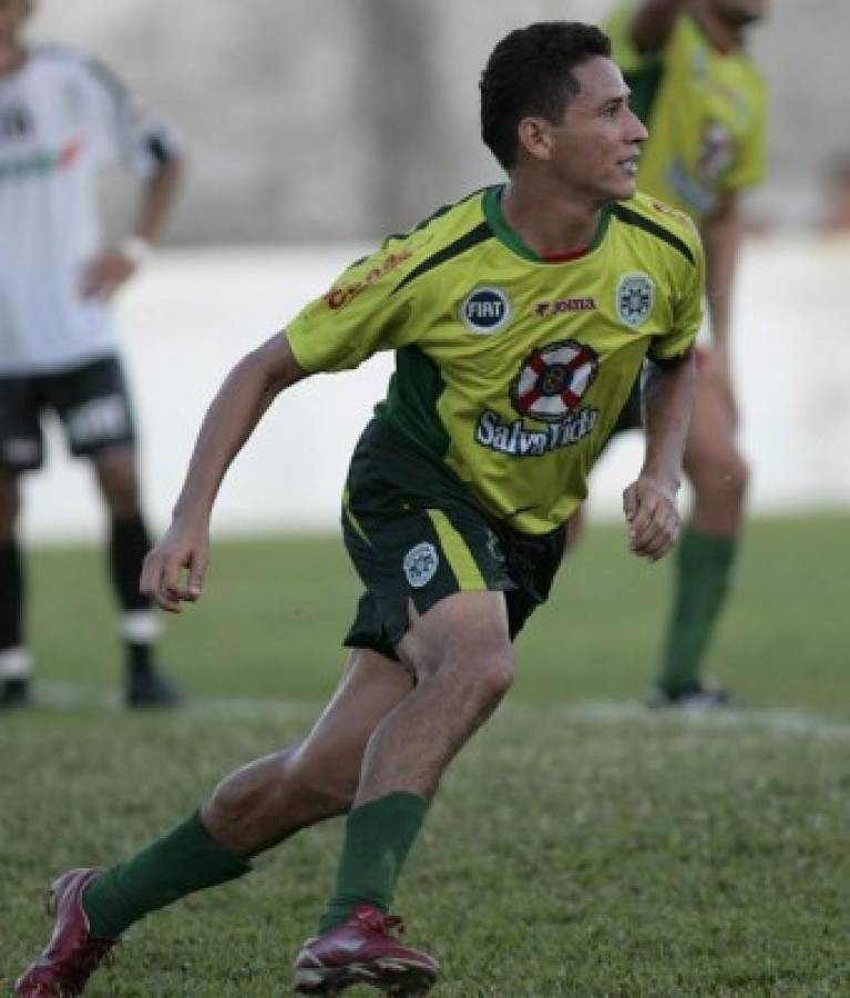 Futbolistas que han jugado con tres de los cuatro equipos grandes de Honduras