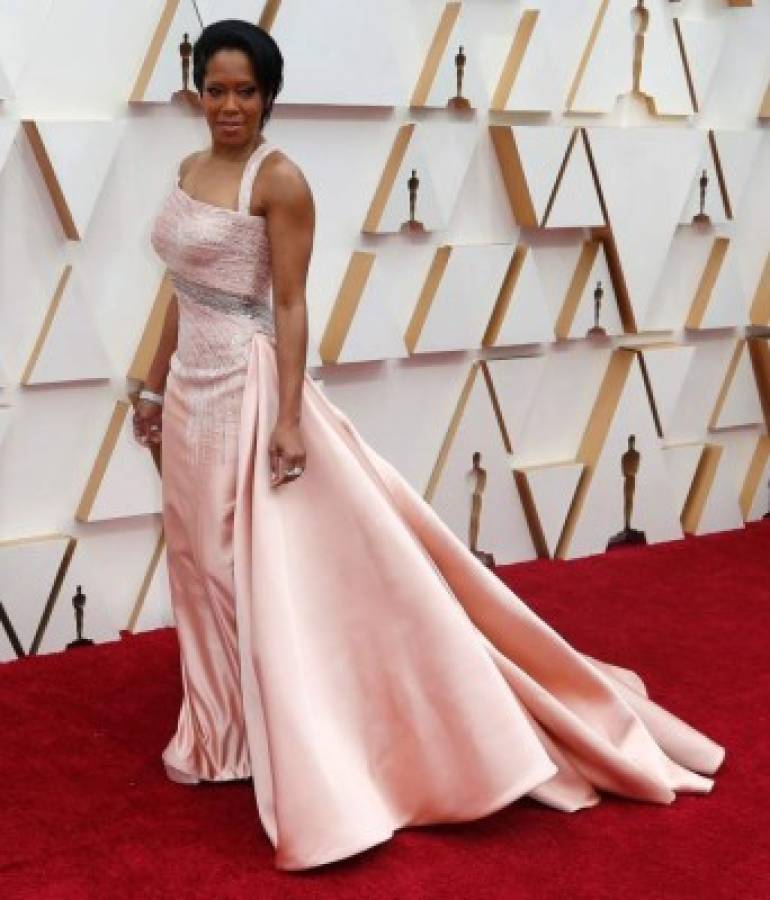 Alfombra roja de los Premios Óscar 2020: Los looks más extravagantes y polémicos de los famosos