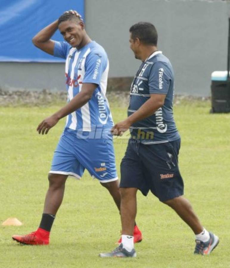 Las visitas sorpresas en el entreno completo de la Selección de Honduras