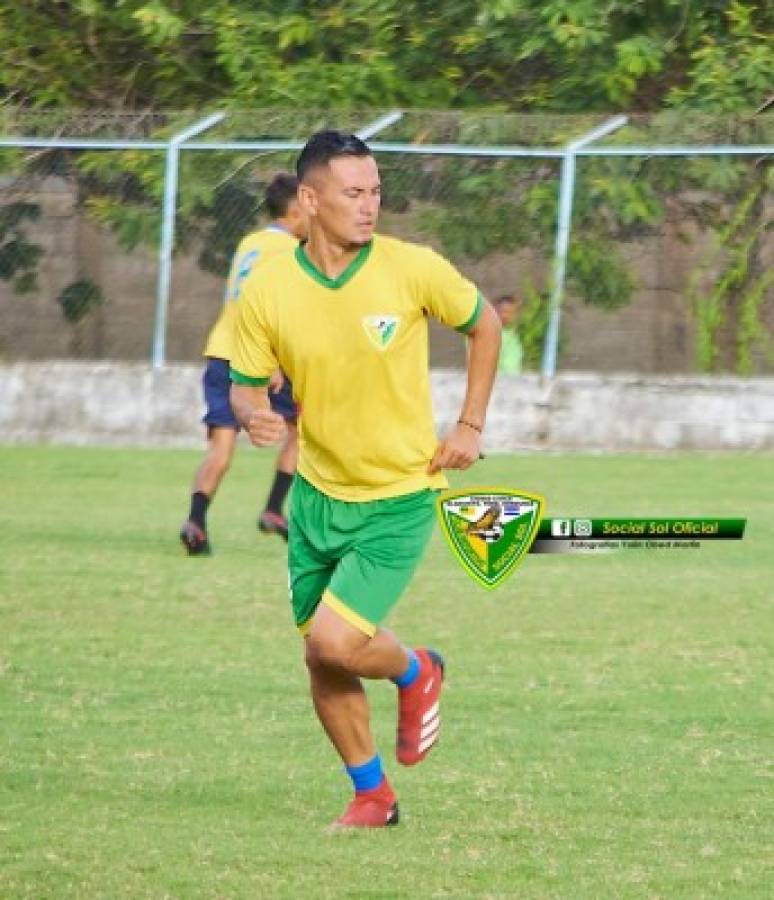 Fichajes del Ascenso: Venezolano dirigirá en Honduras, Savio saca la chequera y Víctor Moncada es noticia