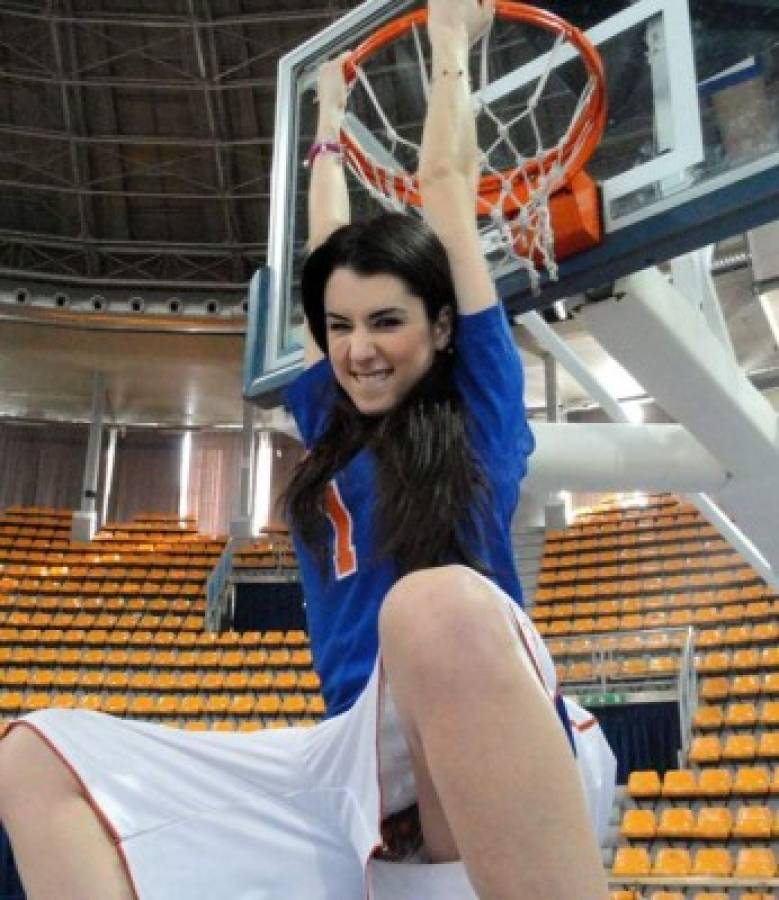 Valentina Vignali, la jugadora de baloncesto más bella del mundo