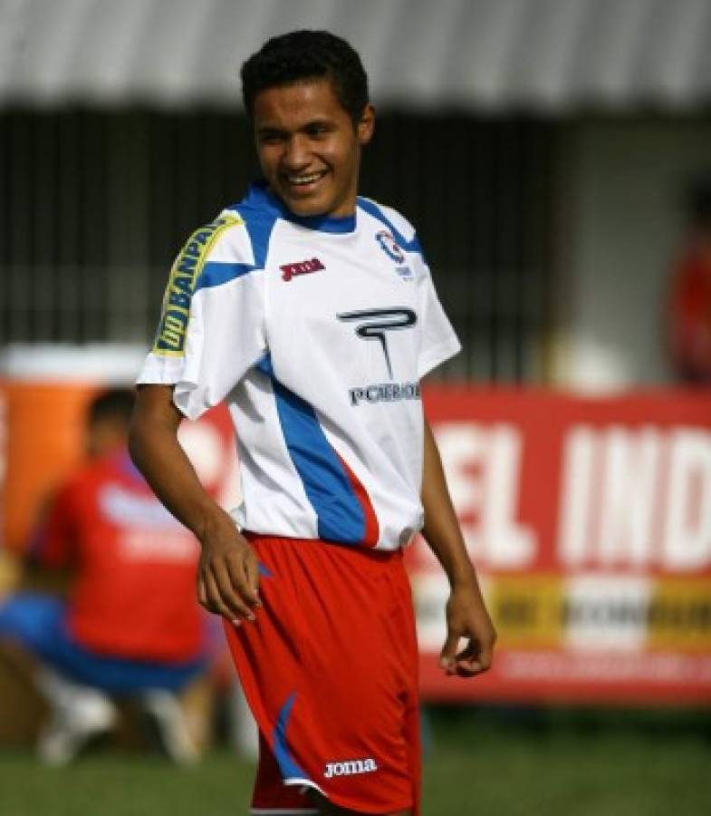 FOTOS: Así era el look de los futbolistas hondureños hace una década