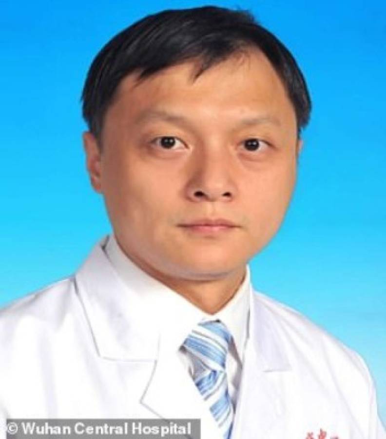 El terrible cambio de piel de dos médicos chinos sobrevivientes del coronavirus en Wuhan