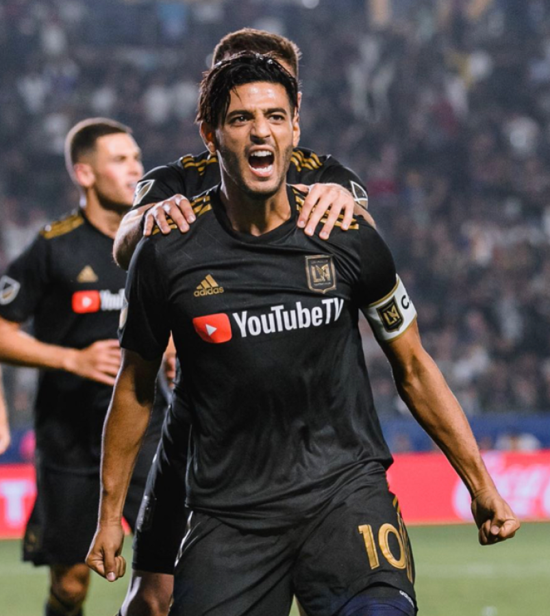 Regresaría a Europa: los lujos y el jugoso salario que le ofrece club turco a Carlos Vela para ficharlo en 2022