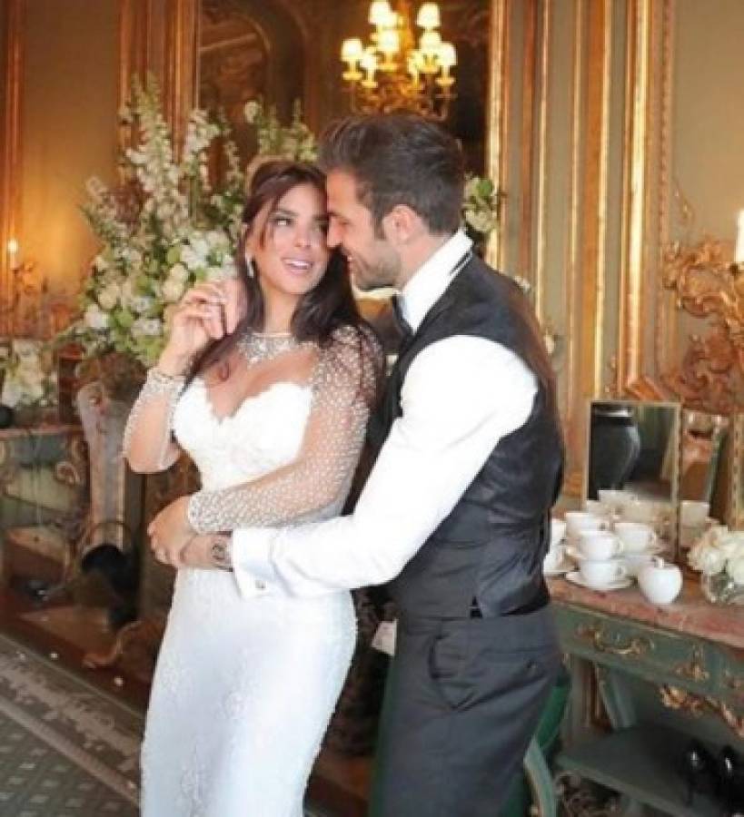 ¡INFARTANTE! Así es la libanesa de 42 años con la que se casó Cesc Fábregas