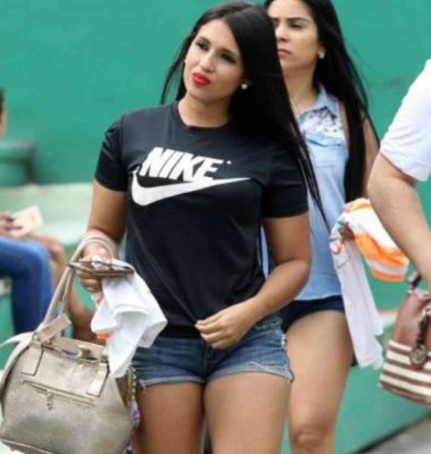 Jasmine Ortiz, la bella aficionada del Real España que levanta suspiros en los estadios