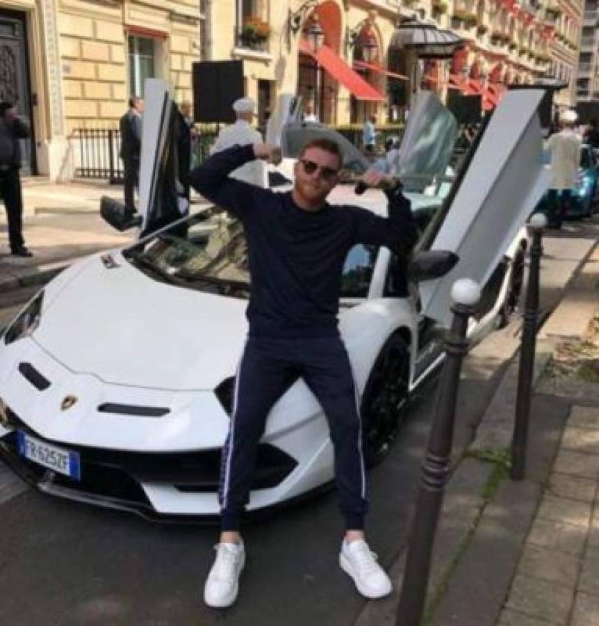 Canelo Álvarez y su espectacular colección de autos desde Lamborghinis hasta un Bugatti Chiron