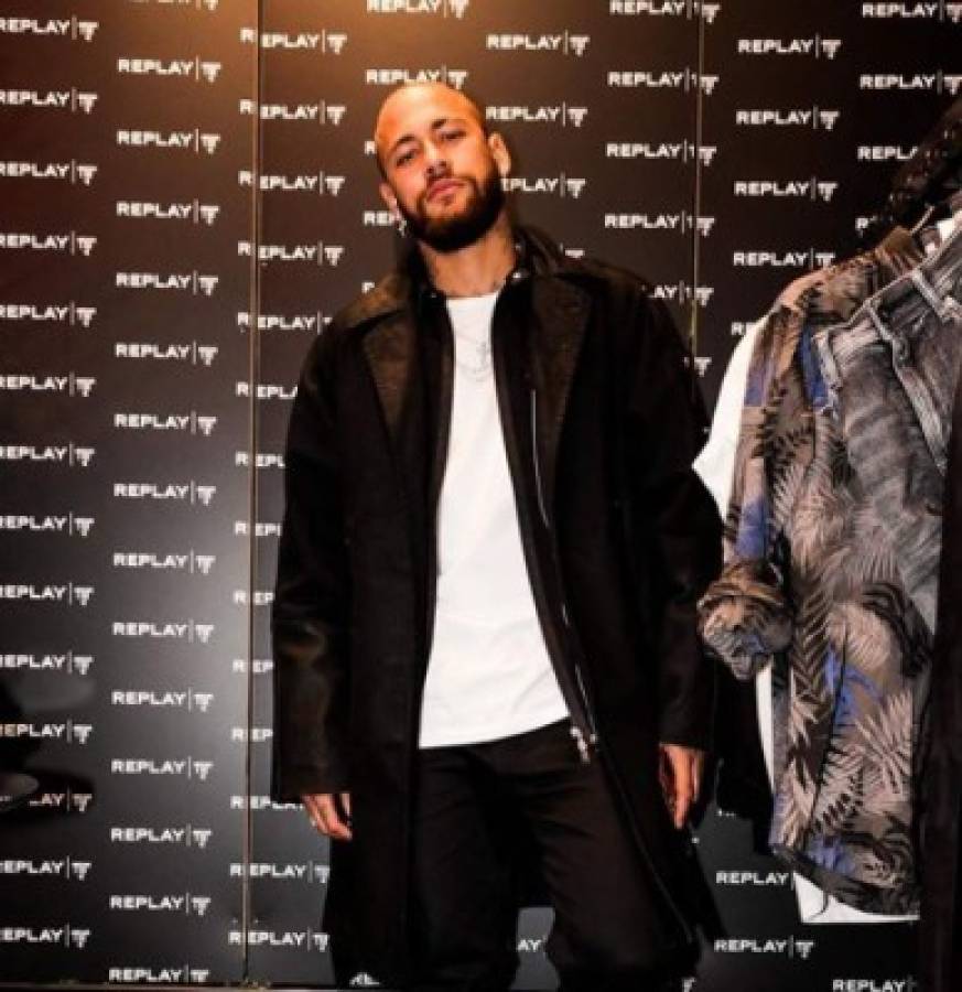 ¿Lesionado? Neymar se va a una fiesta de moda en Alemania y enfada al PSG