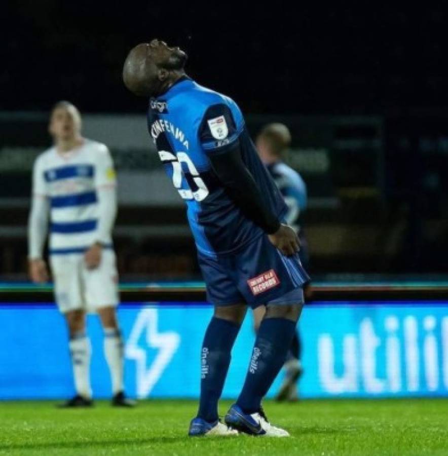 El calvario que vive Adebayo Akinfenwa, el futbolista de más de 220 libras: 'Me está matando'