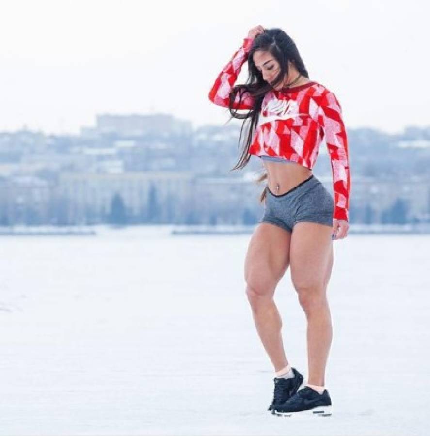 Bakhar Nabieva, la 'Miss Iron Bum' que transformó su cuerpo por el bullying