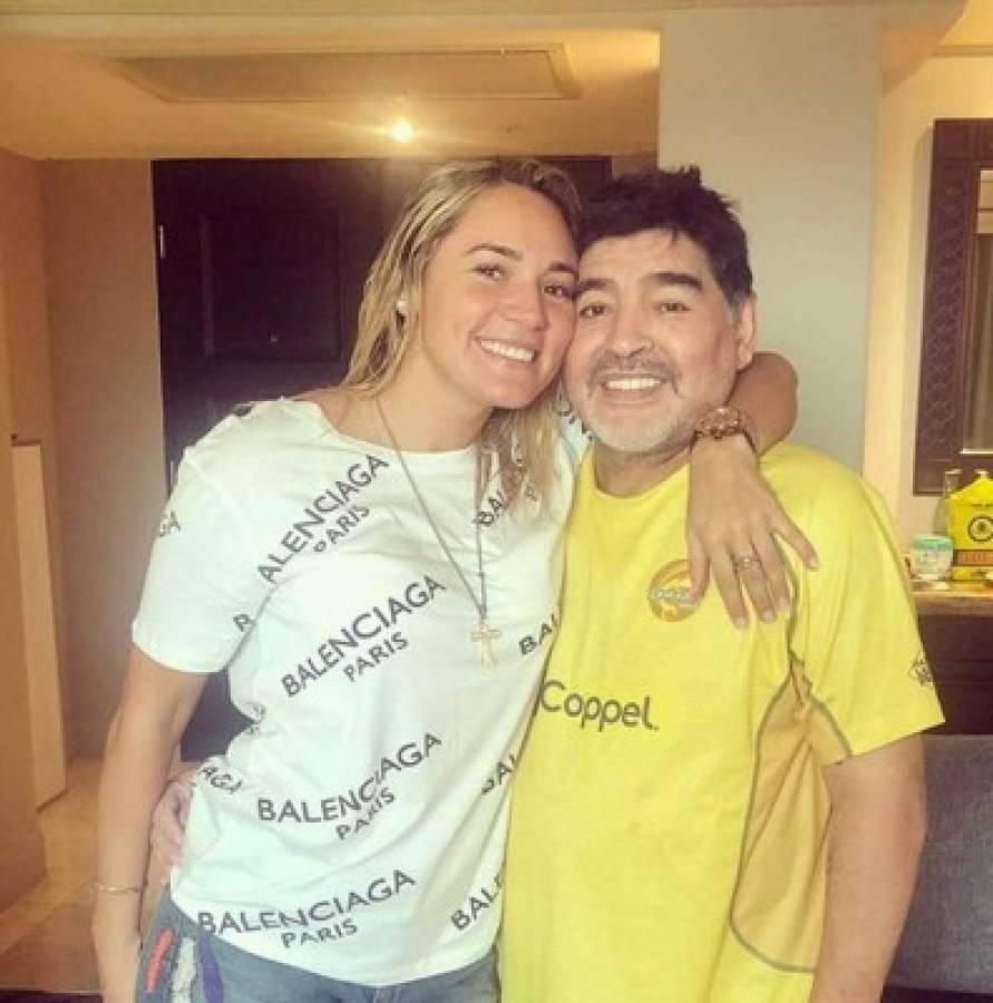 Rocío Oliva, la ex de Diego Maradona que no pudo despedirse y suelta cómo murió el astro argentino