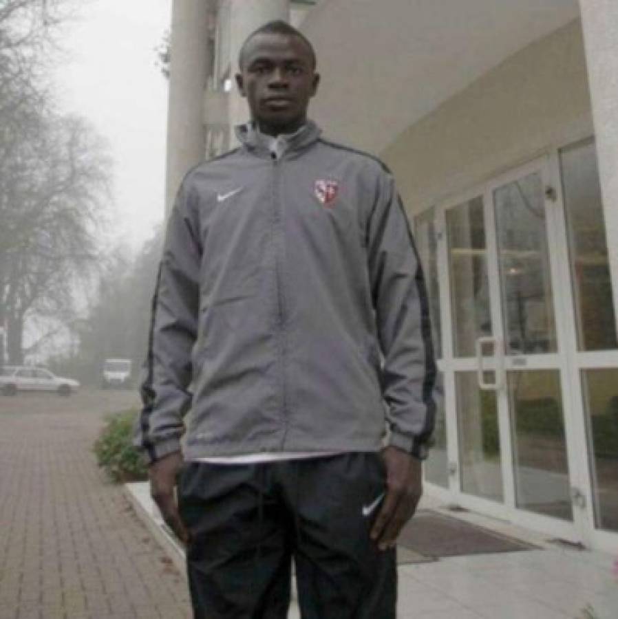 En fotos: La historia de vida de Sadio Mané, el jugador africano más humilde de la actualidad