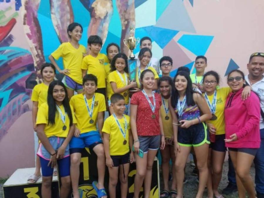 Escuela Happy Days Freedom conquista el primer lugar en la Copa Invierno IX