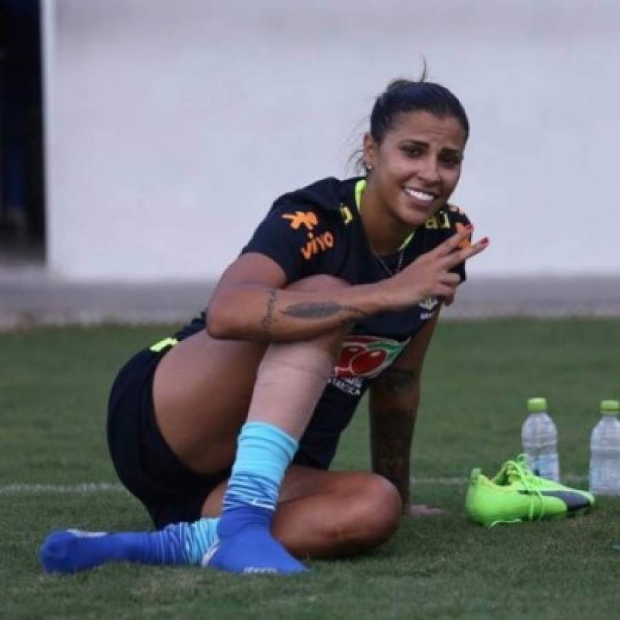 Fabiana da Silva, la sexi jugadora brasileña que fichó el Barcelona