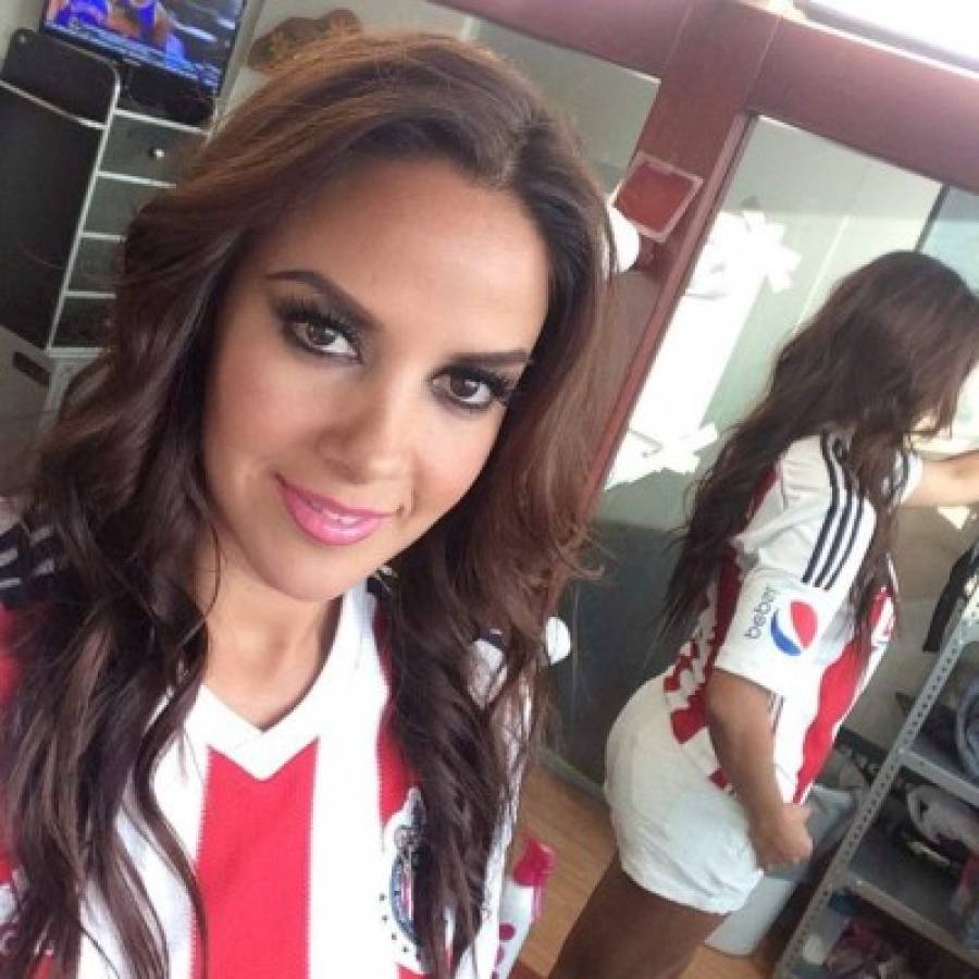 Karen Manzano, la presentadora deportiva mexicana fanática de Chivas