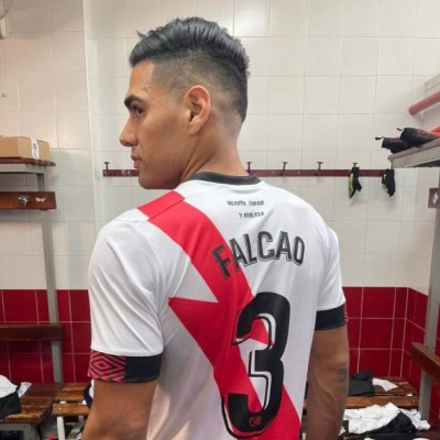 ¡Dorsal de defensa! Radamel Falcao se une al club de los jugadores que usaron números raros en el mundo del fútbol