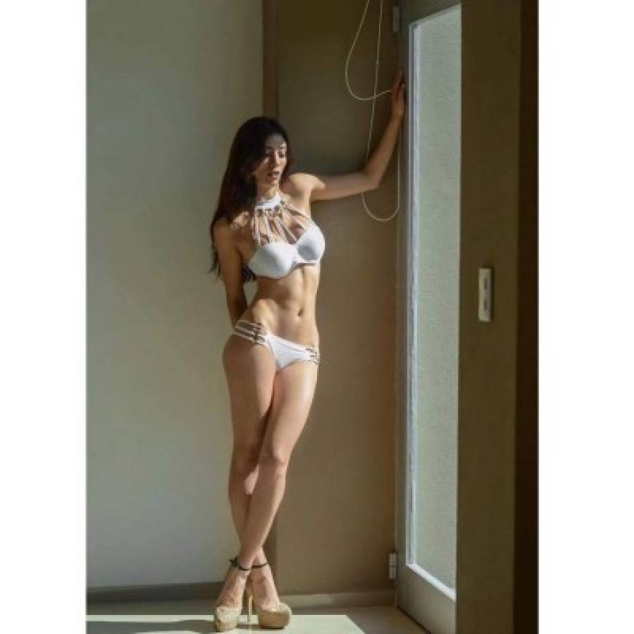 Michelle León, la espectacular modelo mexicana seguidora del béisbol