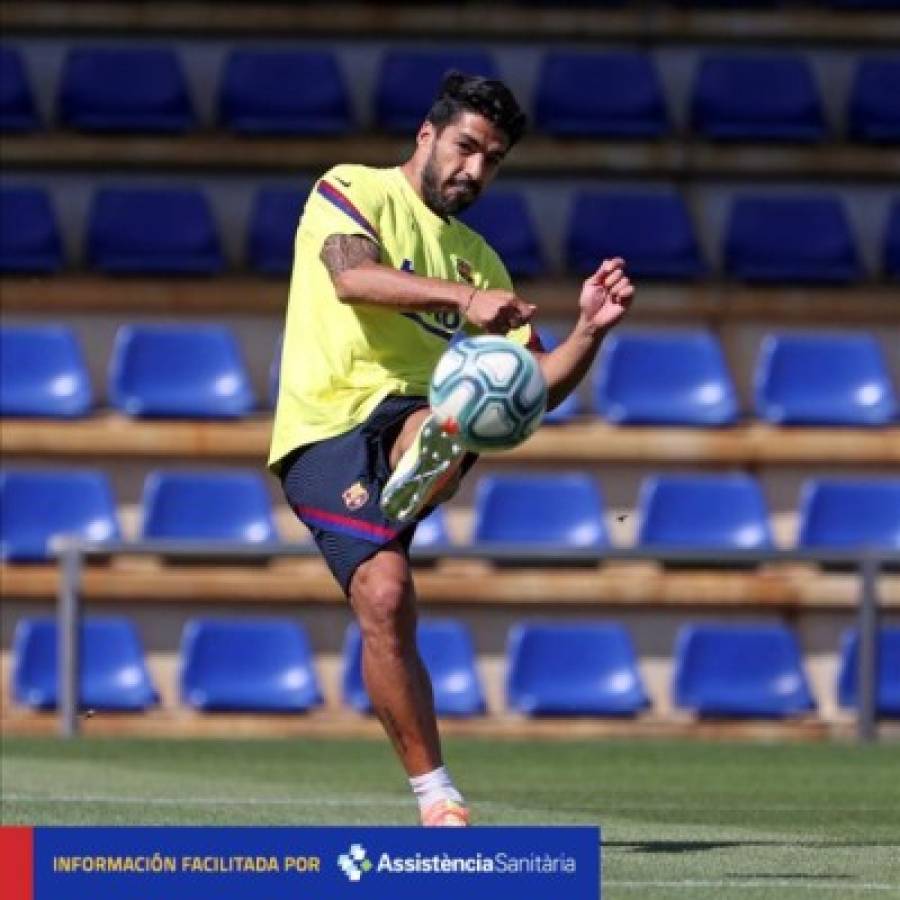 Messi se entrena en el Camp Nou, Suárez puede volver a jugar