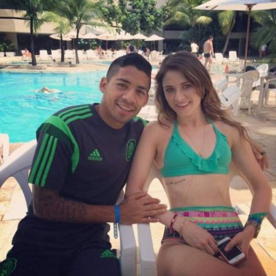 El otro lado del México-Costa Rica: Las parejas más bellas de los jugadores mexicanos