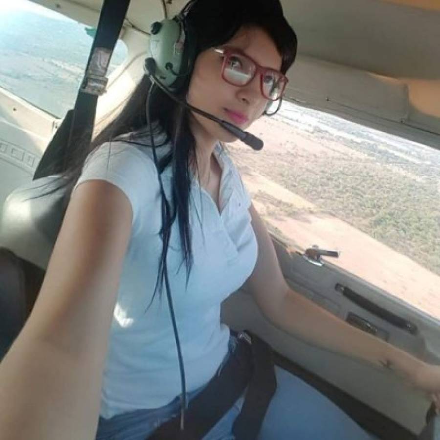 FOTOS: La piloto más bella es de Nicaragua; ella es la capitán Espino