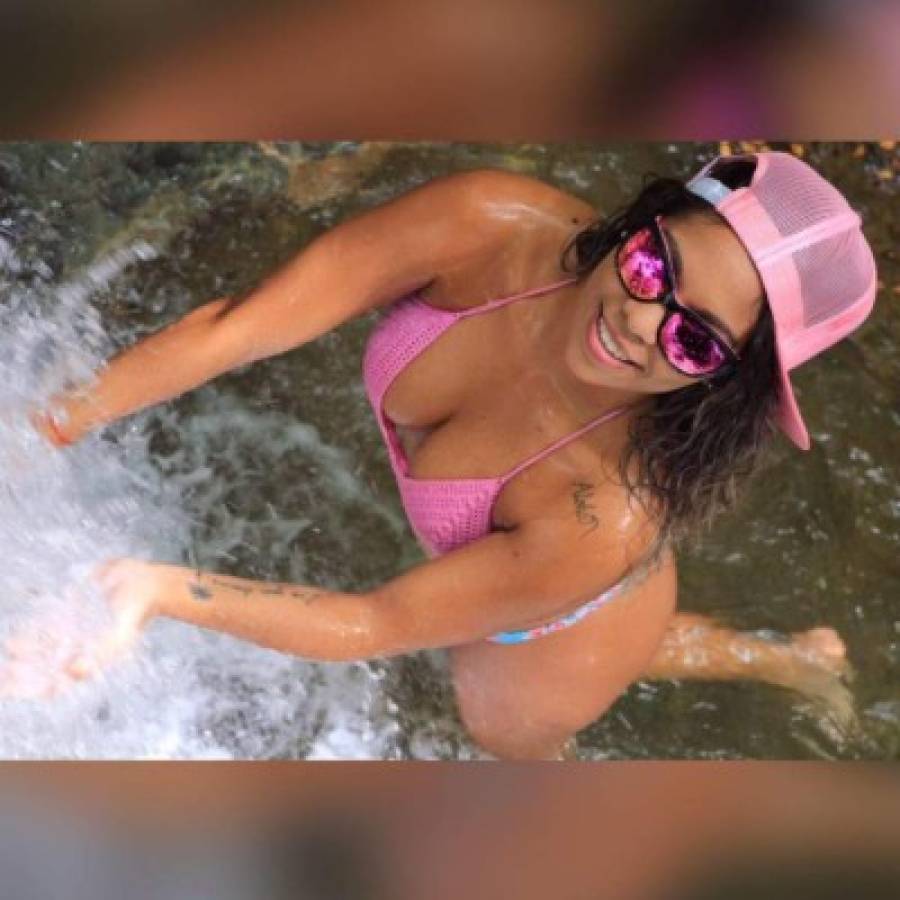 Verónica Angulo, la bella reportera deportiva tica amante del Surf