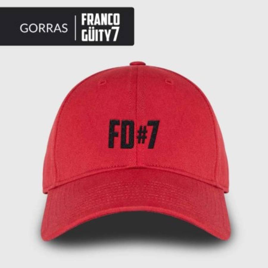 Franco Güity lanza su propia marca y línea de ropa con diseños 100% hondureños