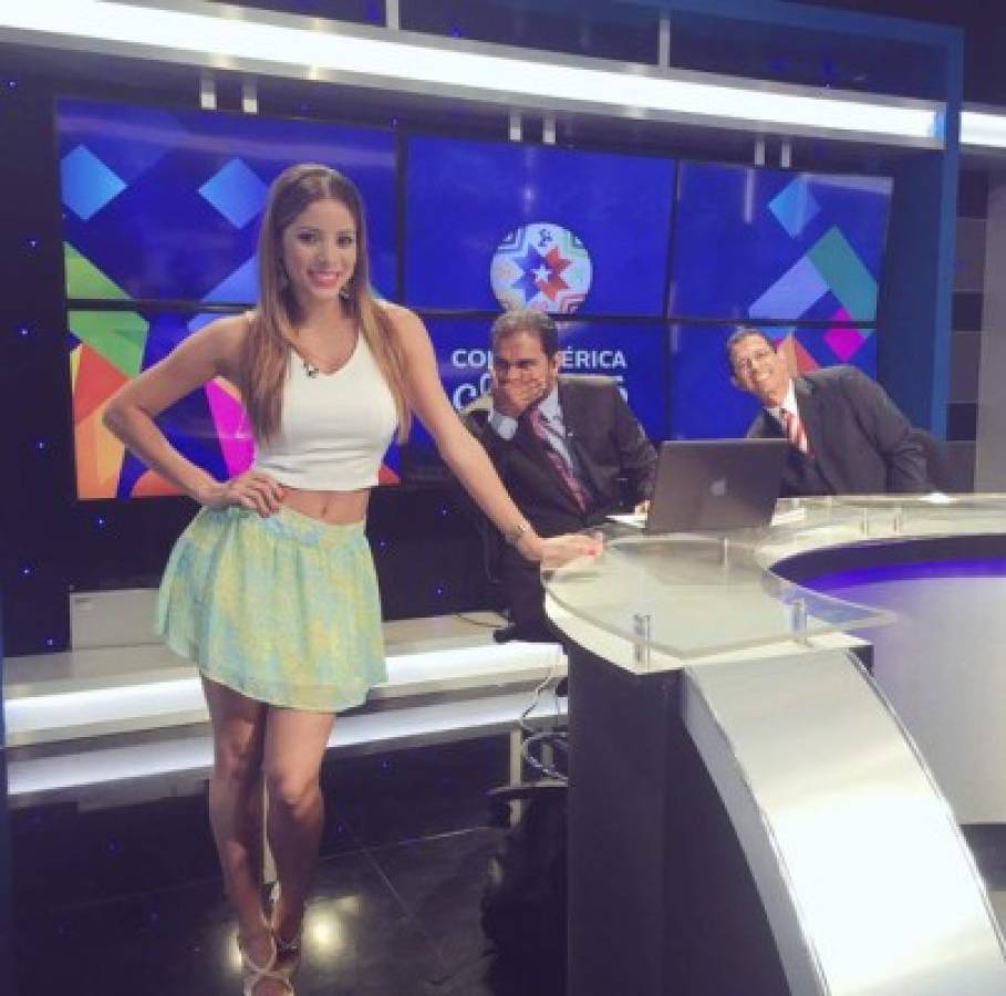 Delany Precilla, la modelo y presentadora panameña que apoya a su Selección