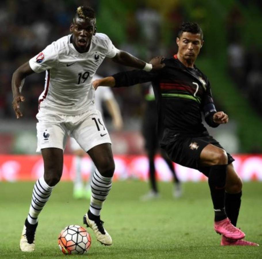 FOTOS: Así se frustró y pateó Cristiano Ronaldo a Paul Pogba