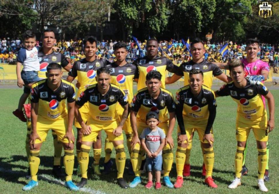 El Salvador finaliza su Liga ante brote de coronavirus y declara campeón
