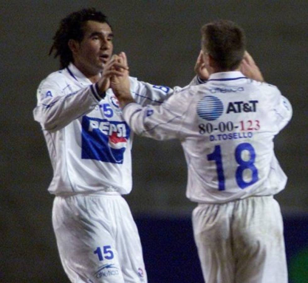 Defendiendo la camiseta de Olimpia y su reencuentro con el 'Tato' García: las imágenes de Robert Lima en Honduras