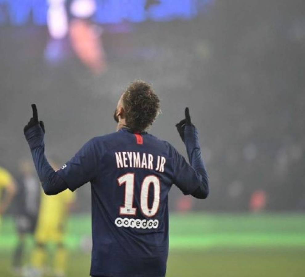 La polémica no se ha terminado: Neymar hace un gol y manda a callar a la afición del PSG