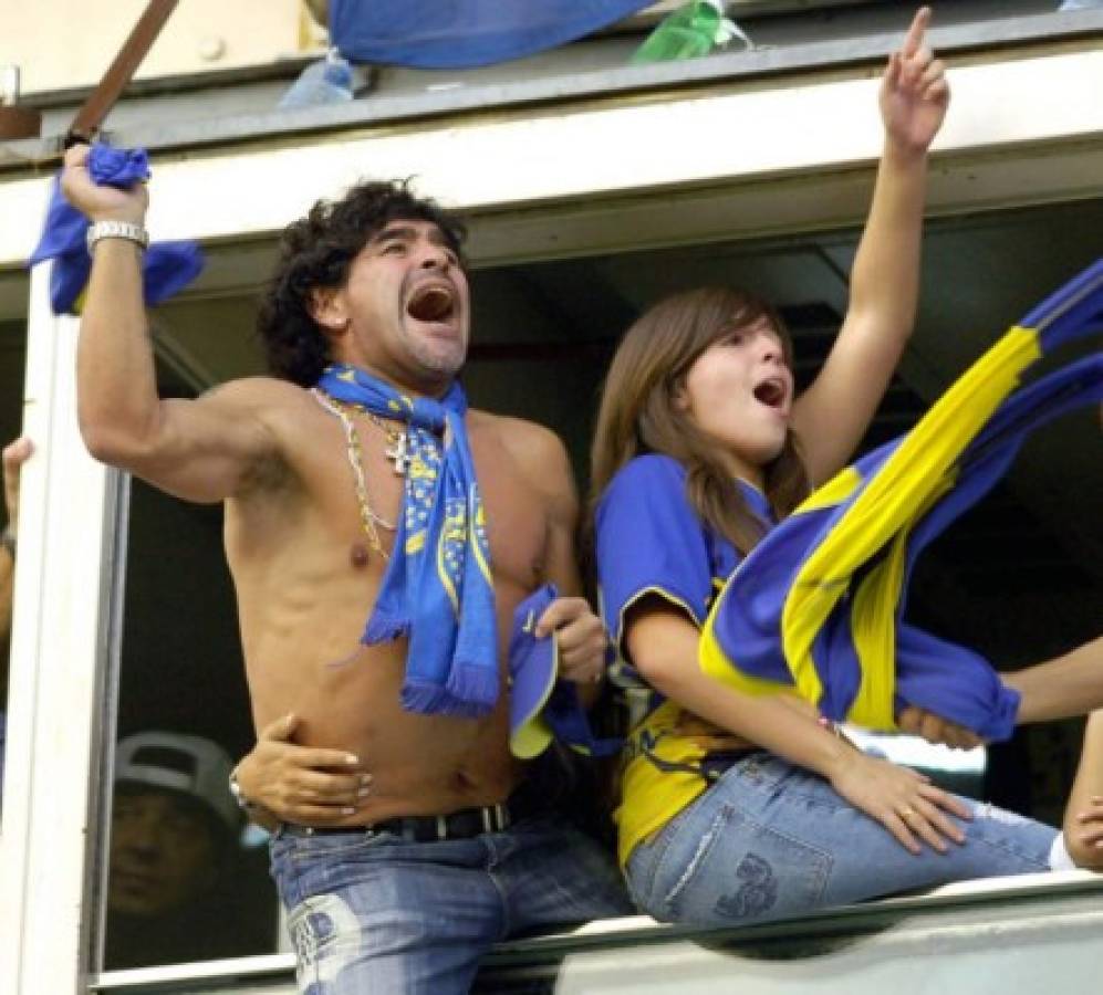 ¡Un hincha más! Las mejores fotos de Diego Maradona apoyando a Boca Juniors