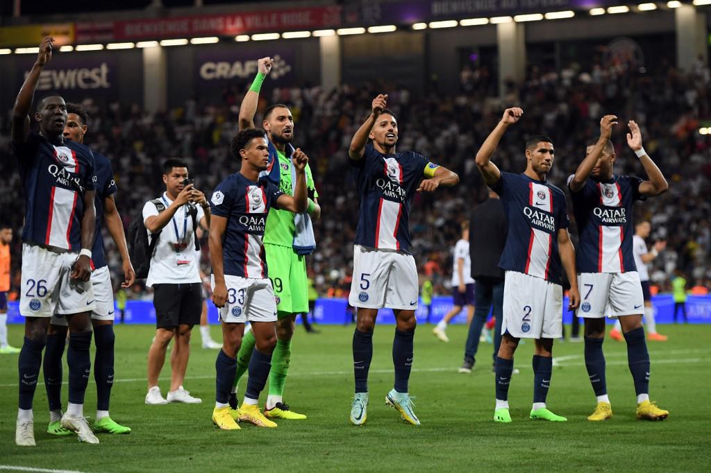 Las descomunales asistencias de Messi para que Neymar y Mbappé anotaran en la goleada del PSG sobre el Toulouse
