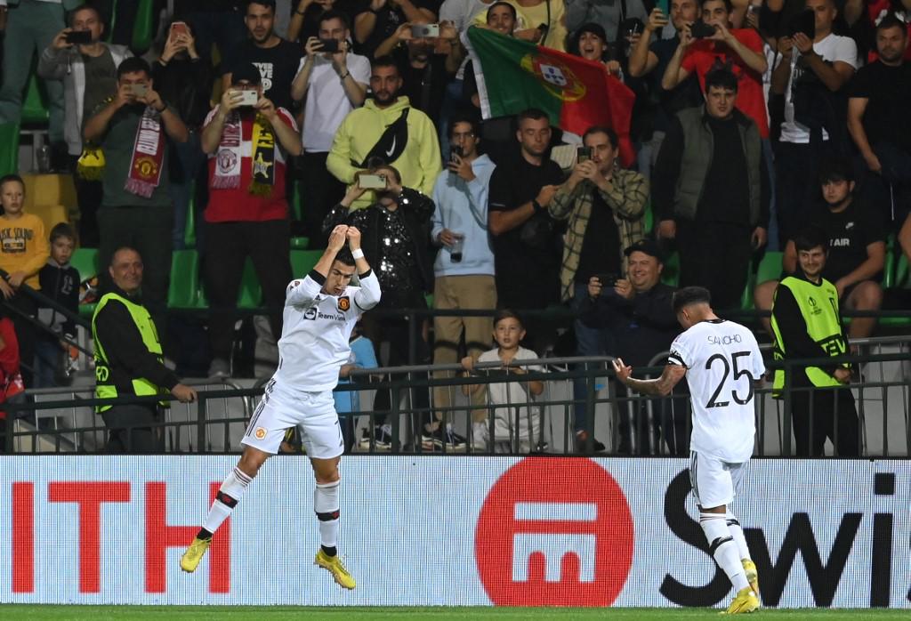 Resultados de la Europa League: la Roma golea, Lazio sufre paliza, apretado triunfo del Betis y el United derrota al Sheriff con gol de Cristiano Ronaldo
