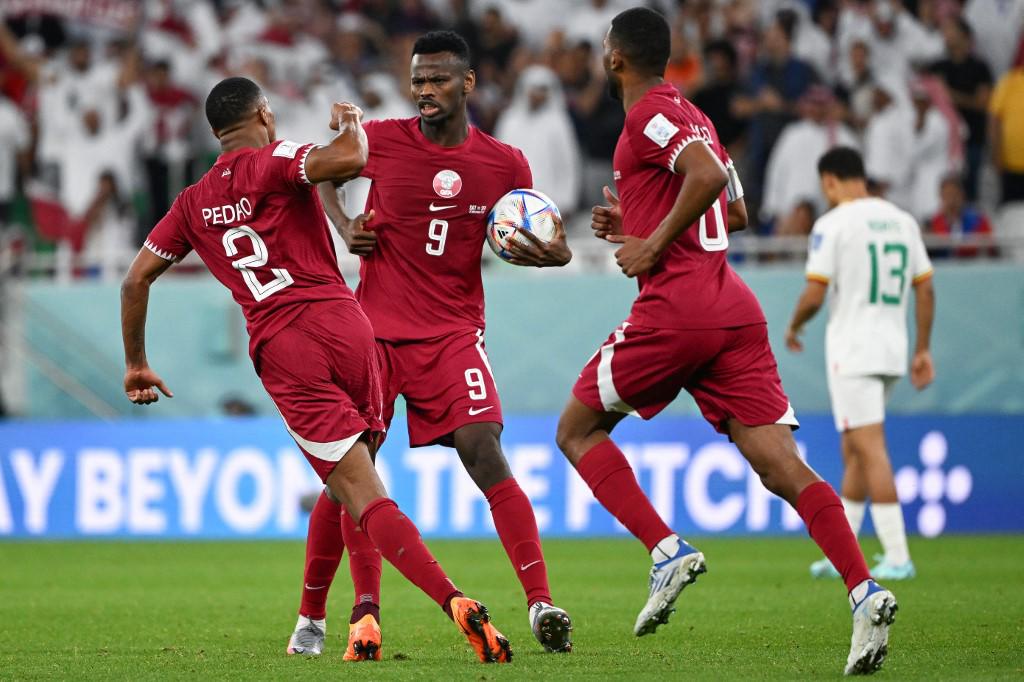 ¡Senegal se mete a la pelea por los octavos de final y despacha a la anfitriona Qatar del Mundial!