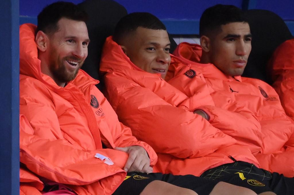 Messi, Mbappé y Hakimi fueron reemplazados en el complemento.