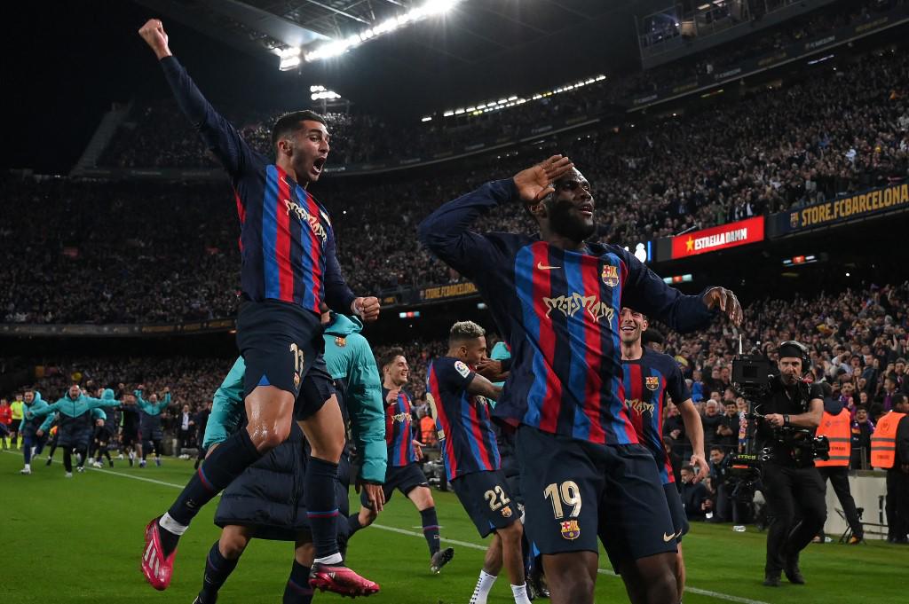 ¡El clásico es azulgrana! Barcelona derrotó al Real Madrid en los últimos minutos y acaricia el título de la LaLiga