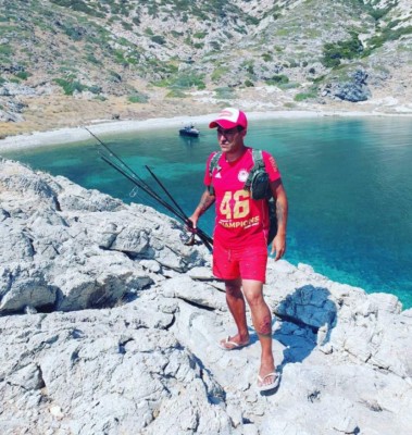 El verdadero presente de Nery Castillo: no trabaja como pesquero y así se gana la vida en Grecia a sus 37 años