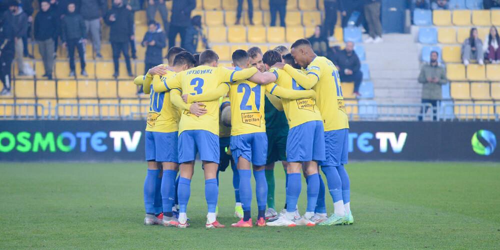 Panetolikos de Deybi Flores venció al Olympiakos y se acerca a las semifinales de copa en Grecia