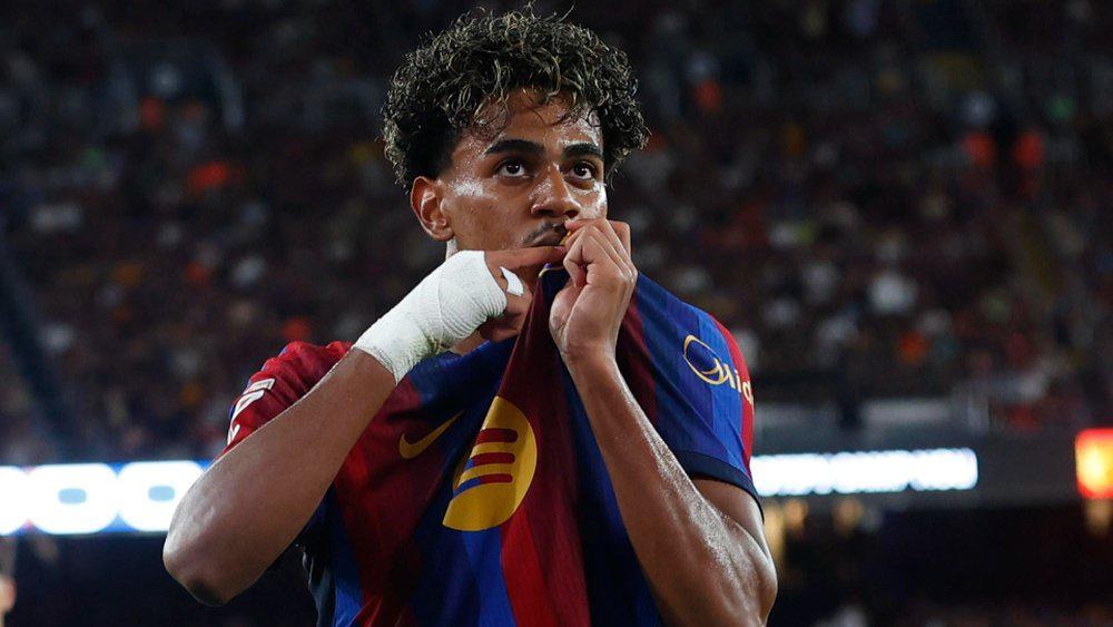 Flick quiere aniquilar al PSG: el 11 del Barcelona en la Champions League