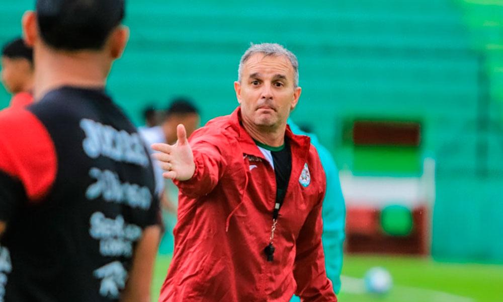 Lavallén le saca ventaja a Espinel: Los futbolistas que han hecho debutar los técnicos en Marathón y Olimpia en 2025