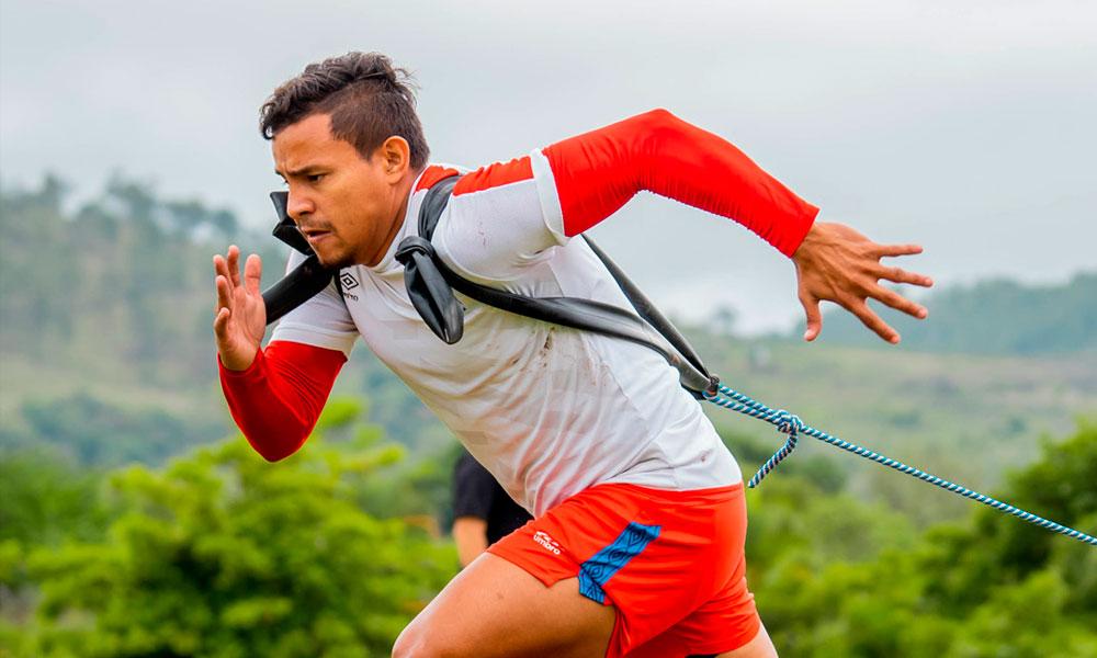 Los 15 jugadores que darán de qué hablar en el mercado de fichajes 2024... ¿A quiénes ficharán Motagua y Olimpia?