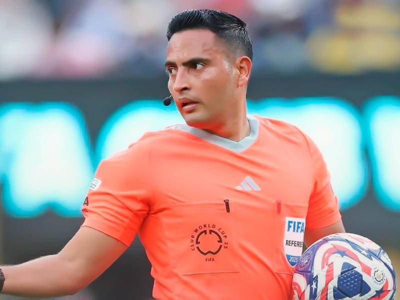 Lo que debes saber sobre Said Martínez, el primer árbitro hondureño en un Mundial