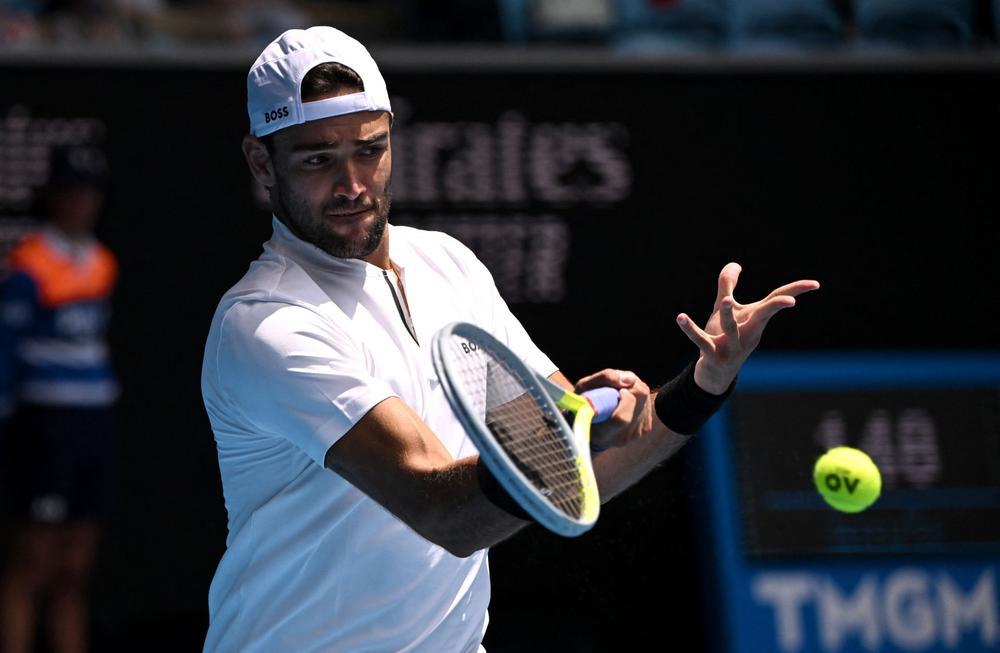 Melissa Satta se olvida de Kevin-Prince Boateng y empieza a salir con otro famoso deportista; así fueron captados en Italia