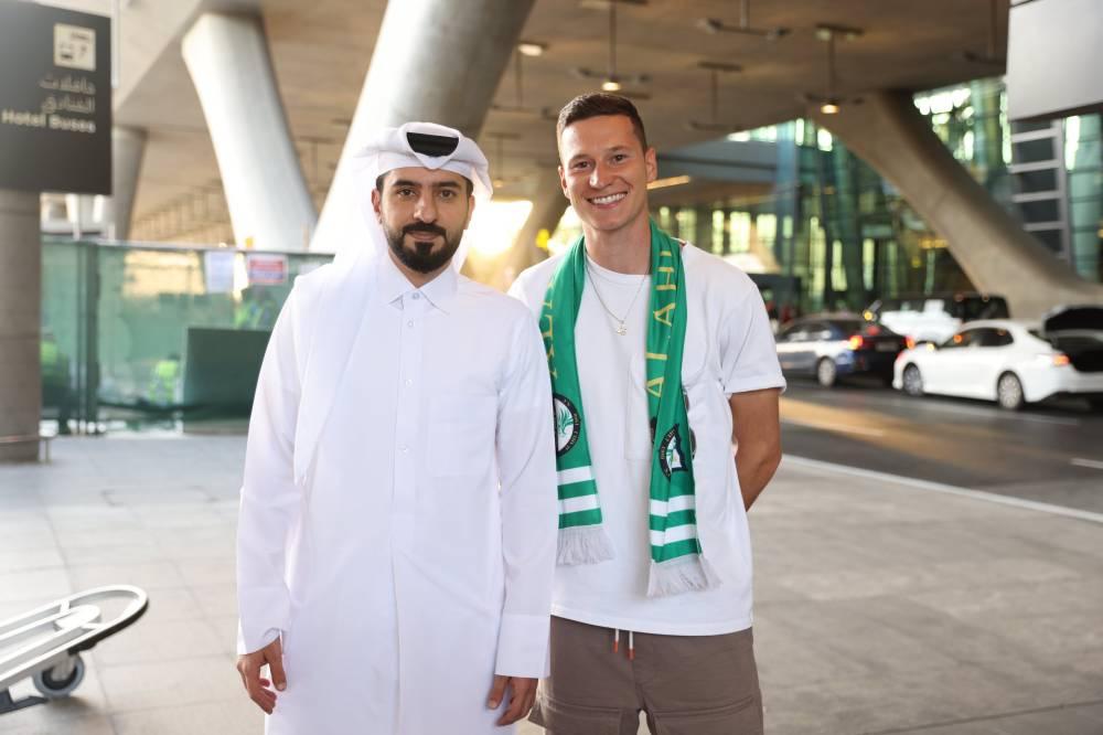 Se marchó del PSG tras seis años y en un acto de total franqueza lo admite: “Me fui por dinero”