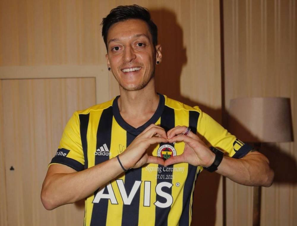 Ex Real Madrid y campeón del Mundo con Alemania: así es el increíble cambio físico que ha tenido Mesut Özil tras su retiro