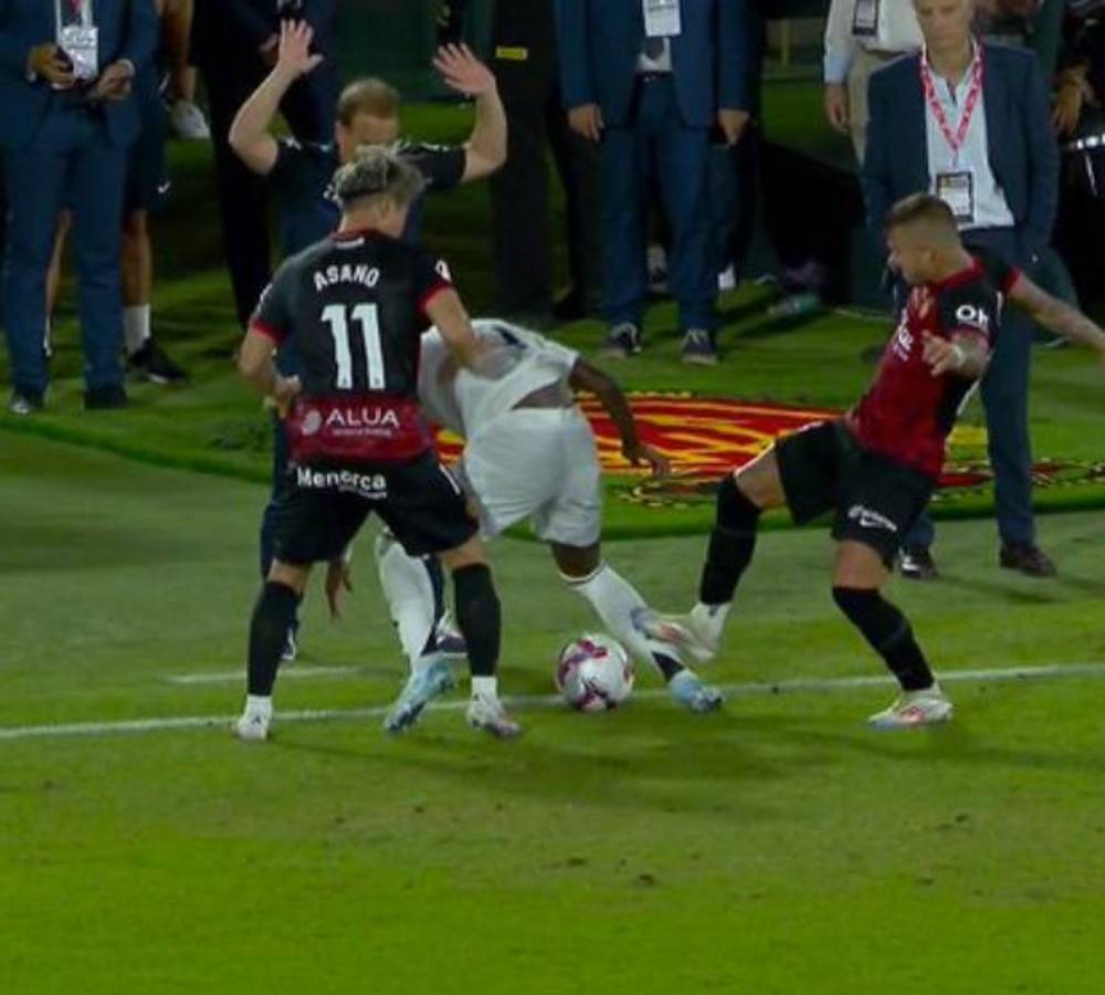 Las imágenes de Mbappé en su debut en la Liga de España, caras largas en Real Madrid tras empate y polémica con Vinicius