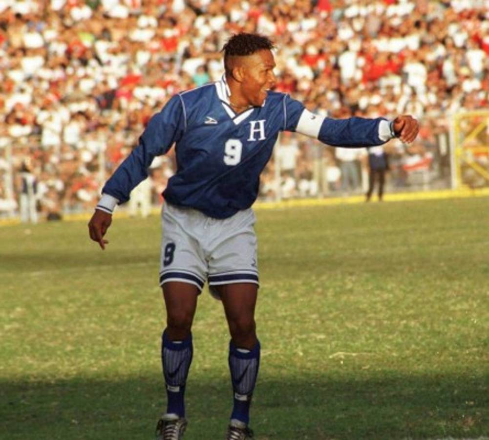 El mejor álbum de imágenes sobre Carlos Pavón