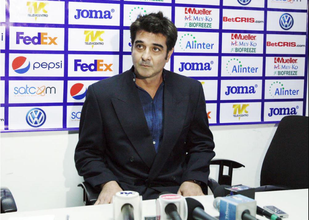 Llegó sin experencia y se convirtió en leyenda: el camino del argentino Diego Vázquez para ser entrenador de Honduras