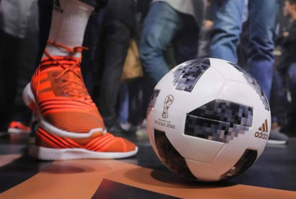 BELLEZA: Así es el 'Telstar 18', el balón oficial para el Mundial de Rusia 2018